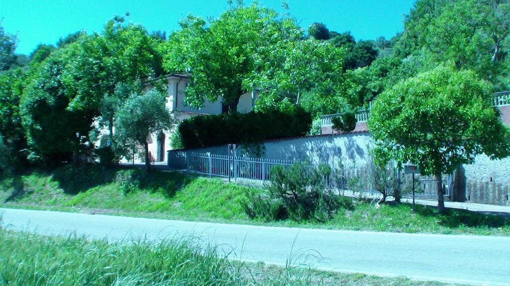 Podere Di Valli Santa Maria a Monte Exterior photo
